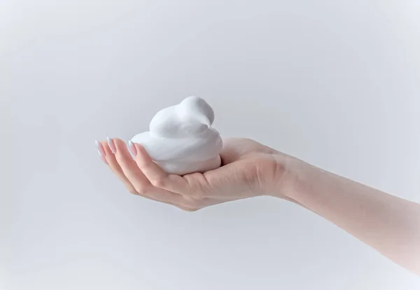 Köpük Sabun Nedir? Doğru Köpük Sabun Dispenseri Tercihi Nasıl Yapılır?